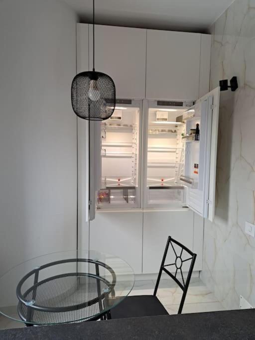 בוקרשט Classy Apartment With Parking In The City Center מראה חיצוני תמונה